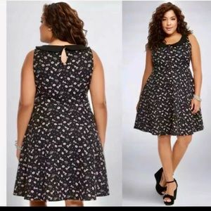 Torrid Limited Edition Barbie Dress, Size 4 (26W), Scuba fabric